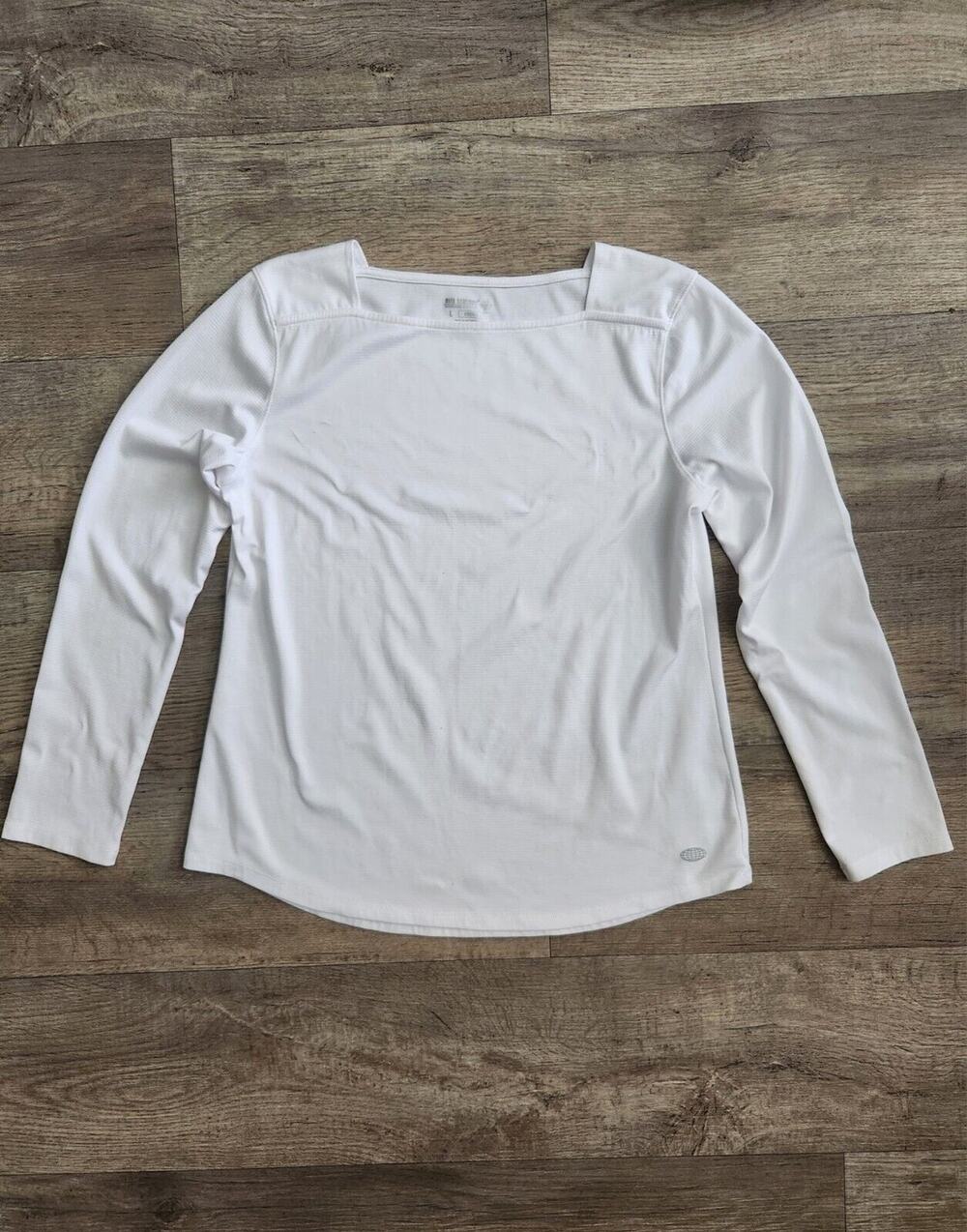 REEL LEGENDS Freeline Sports Women's Square Neck Long Sleeve White Shirt Large
